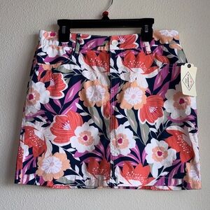 St.Johns Bay Floral Skort Womens‎ Size 4